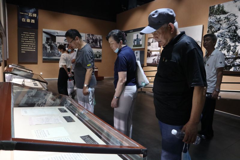 重溫革命歷程 不負(fù)時(shí)代使命——泰安心康醫(yī)院赴肥城市陸房紅色教育基地開(kāi)展黨史學(xué)習(xí)教育