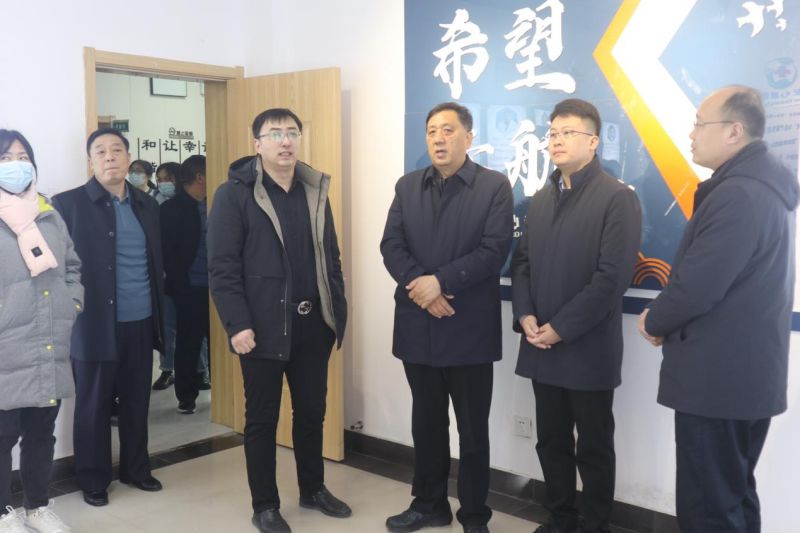 提升醫(yī)院文化建設(shè)水平 助推醫(yī)院高質(zhì)量發(fā)展——泰山區(qū)泰山文化傳承與高質(zhì)量發(fā)展推進委員會調(diào)研組來心康集團調(diào)研