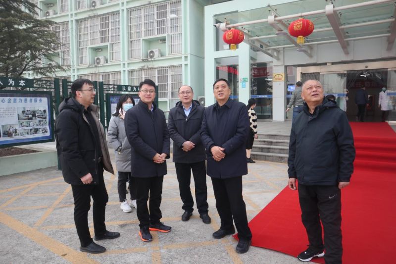提升醫(yī)院文化建設(shè)水平 助推醫(yī)院高質(zhì)量發(fā)展——泰山區(qū)泰山文化傳承與高質(zhì)量發(fā)展推進委員會調(diào)研組來心康集團調(diào)研